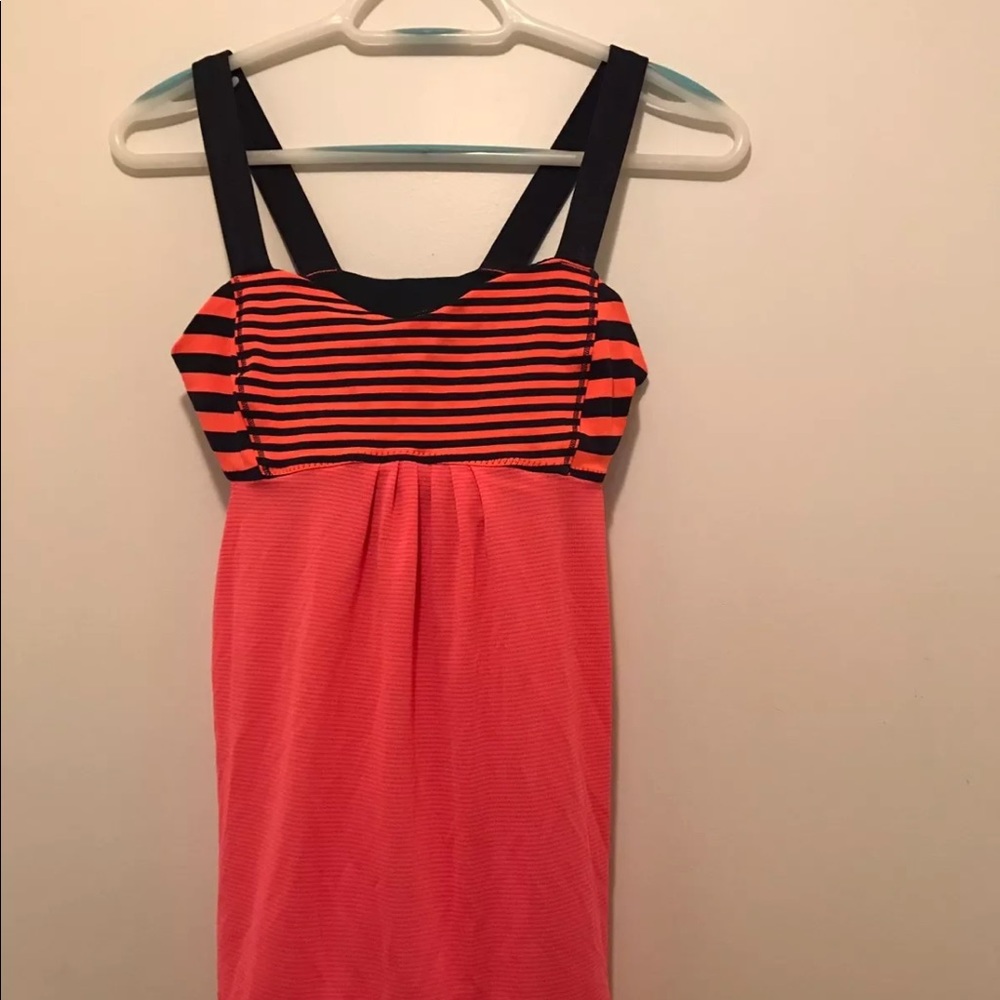 Lululemon Top Size 6